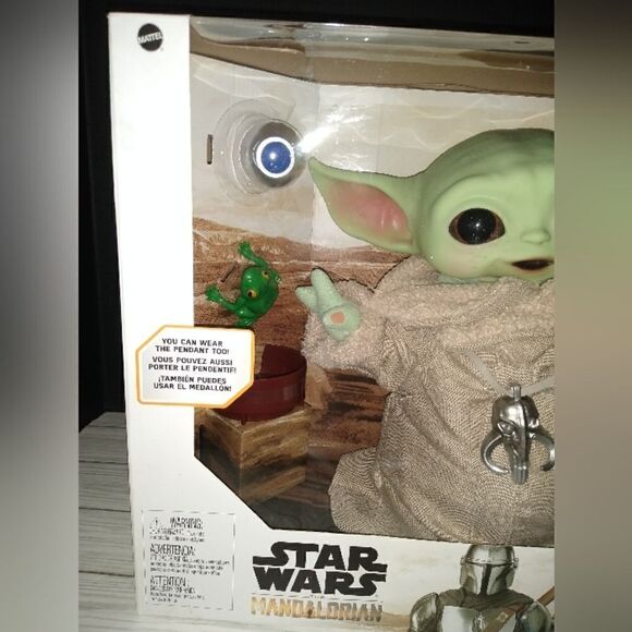 Star Wars The Child Baby Yoda The Mandolorian with 4 Accessories 12" Tall New - Picture 3 of 10